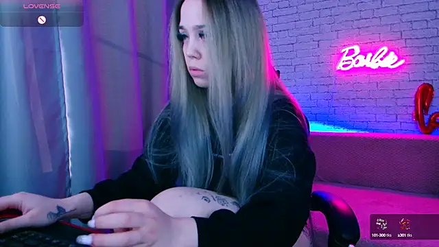 Snapshot of -Stacyy- chatting on February 2025 04:55:01 AM -Stacyy- online show from February 2025 04:55:01 AM