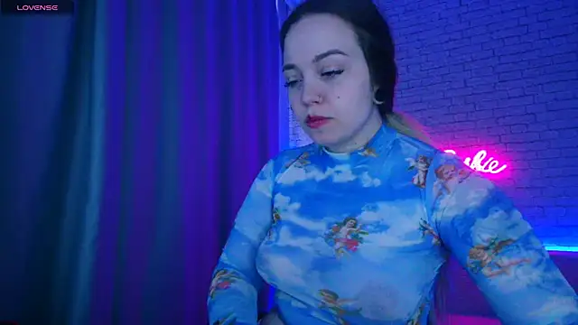 -Stacyy- online show from April 2026 05:03:02 AM