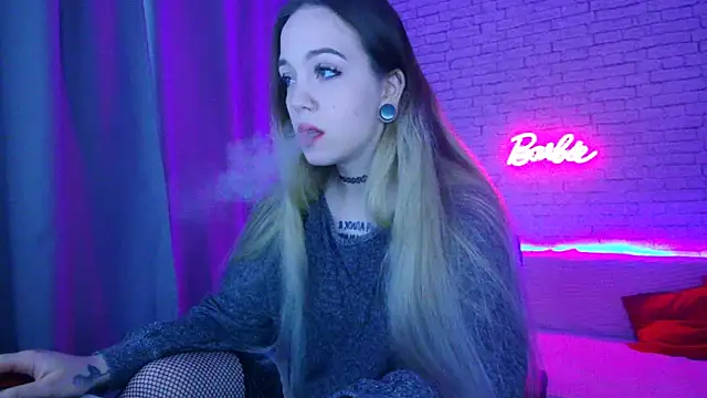 -Stacyy- online show from December 2025 05:06:01 AM