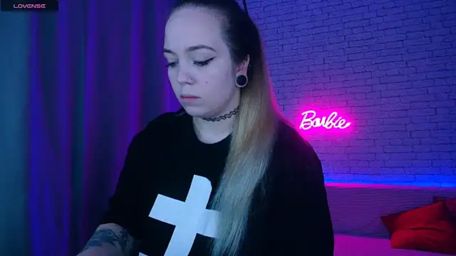 -Stacyy- online show from May 2026 03:15:01 AM