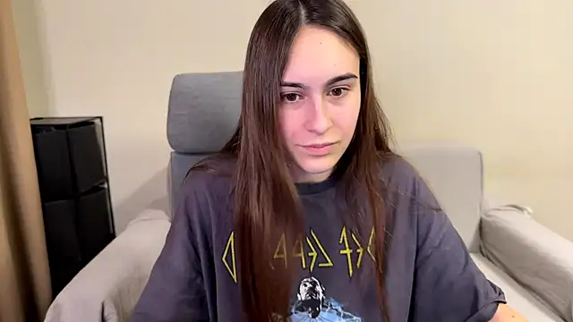 AliceKolltt online show from March 2026 08:16:01 PM