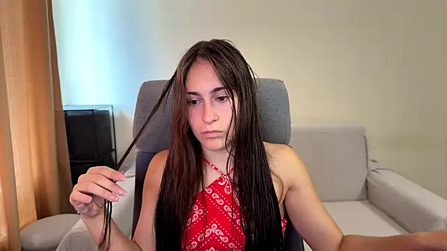 AliceKolltt online show from September 2025 09:14:02 AM