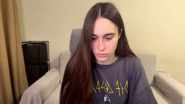 AliceKolltt online show from March 2026 08:46:01 PM