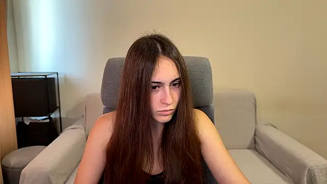 AliceKolltt online show from October 2025 09:41:02 AM