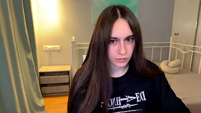 Snapshot of AliceKolltt chatting on July 2026 09:06:02 PM AliceKolltt online show from July 2026 09:06:02 PM