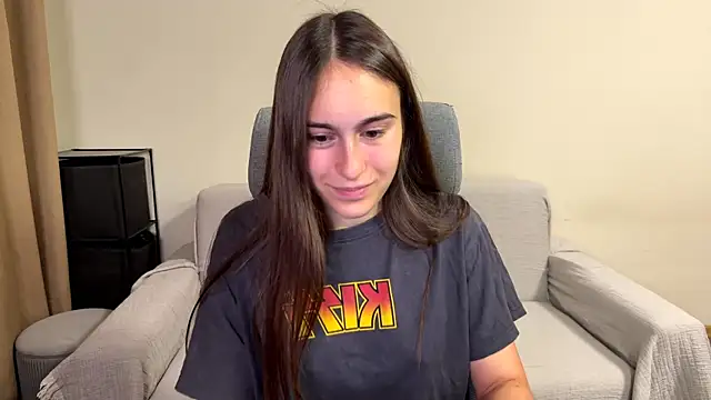 AliceKolltt online show from September 2025 07:42:01 PM