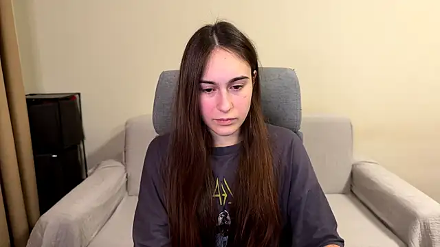 AliceKolltt online show from March 2026 09:18:02 PM