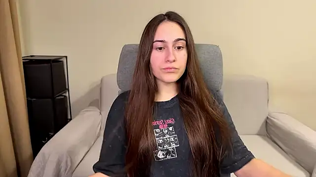 AliceKolltt online show from March 2026 10:26:01 PM