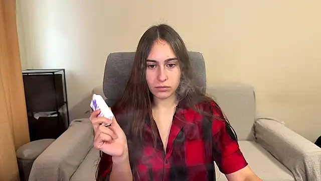 AliceKolltt online show from October 2025 08:59:01 AM