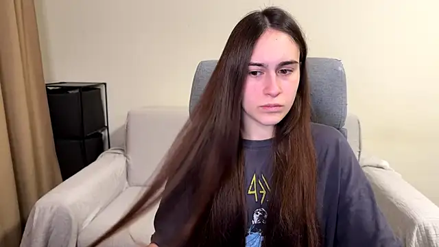 AliceKolltt online show from March 2026 08:21:02 PM