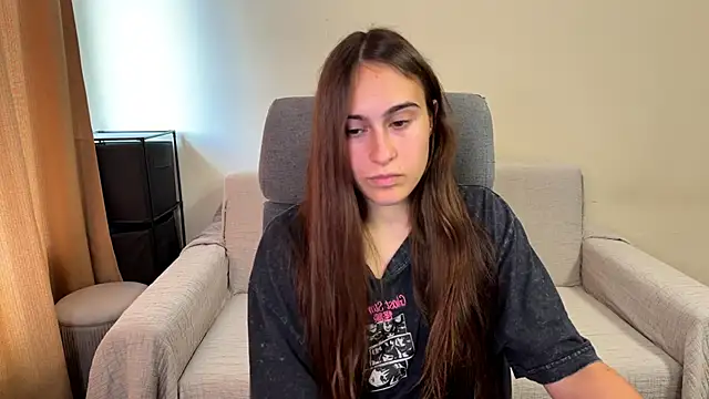 AliceKolltt online show from September 2025 10:07:01 AM