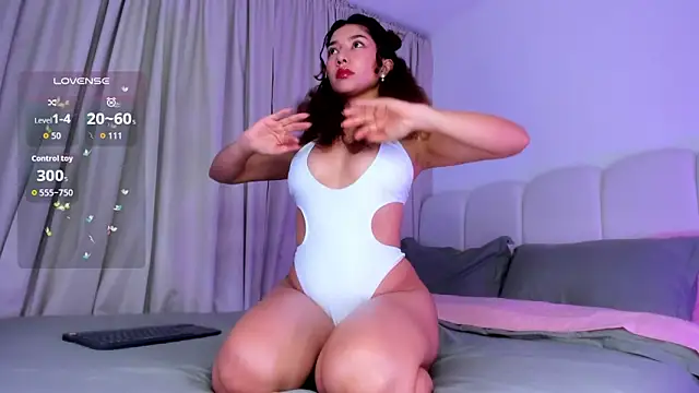Hanna hross online show from May 2026 11:42:01 PM