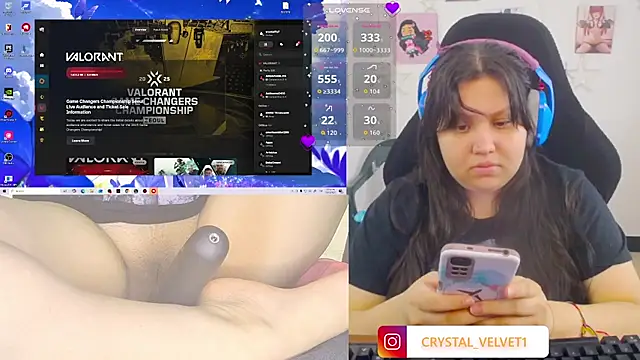 crystal7u7 online show from October 2025 08:30:02 PM