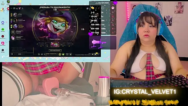 crystal7u7 online show from September 2025 10:37:01 AM