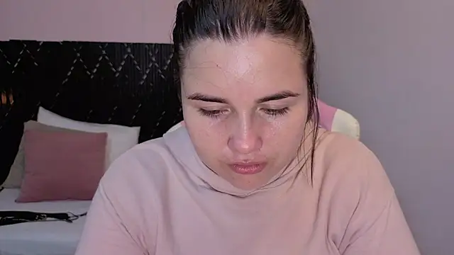 Aabby lee online show from May 2026 06:59:01 PM