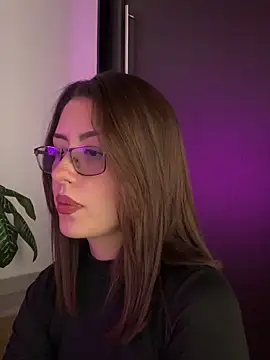 EmaSaenz online show from March 2025 11:28:01 PM