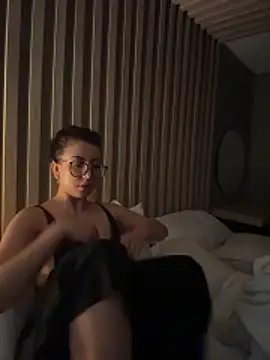 EmaSaenz online show from March 2026 12:50:02 AM