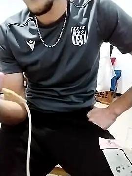 Zoro 23cm online show from November 2025 10:19:01 PM