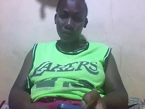 Snapshot of Queen_lady chatting on October 2025 04:49:02 AM Queen lady online show from October 2025 04:49:02 AM
