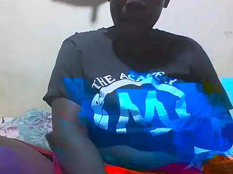 Snapshot of Queen_lady chatting on September 2025 04:55:01 AM Queen lady online show from September 2025 04:55:01 AM