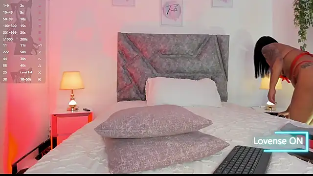 emilycat 777 online show from November 2025 05:44:02 AM