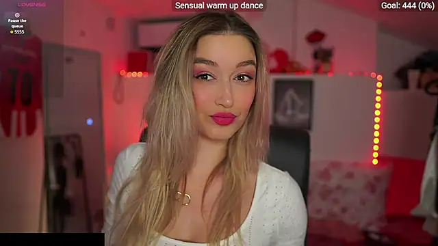 Snapshot of Alexis___Texas chatting on November 2025 02:10:01 PM Alexis Texas online show from November 2025 02:10:01 PM