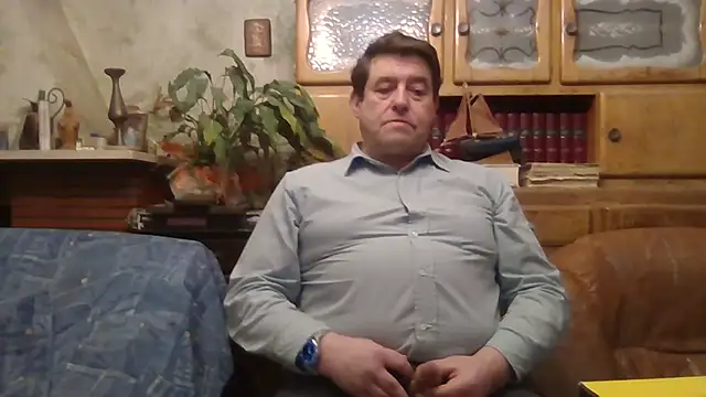 Snapshot of sympatrique chatting on February 2025 05:49:02 PM sympatrique online show from February 2025 05:49:02 PM