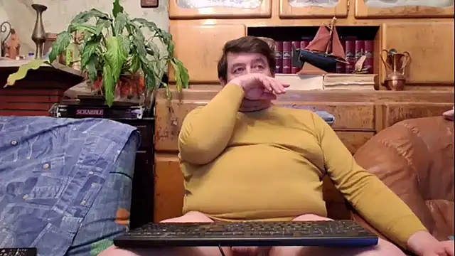 sympatrique online show from March 2026 10:44:01 PM