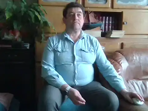 Snapshot of sympatrique chatting on February 2025 11:53:02 AM sympatrique online show from February 2025 11:53:02 AM
