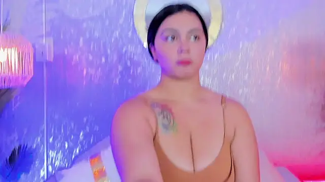 alina stark online show from April 2026 07:41:02 PM