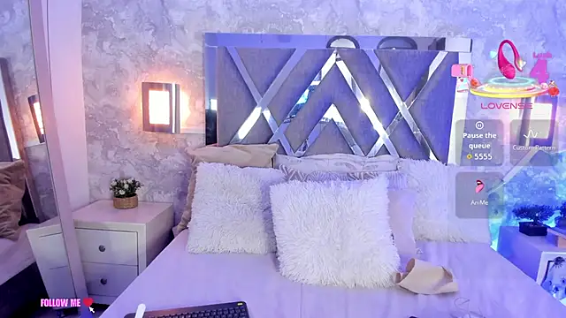 Snapshot of alina_stark chatting on February 2026 08:28:01 PM alina stark online show from February 2026 08:28:01 PM