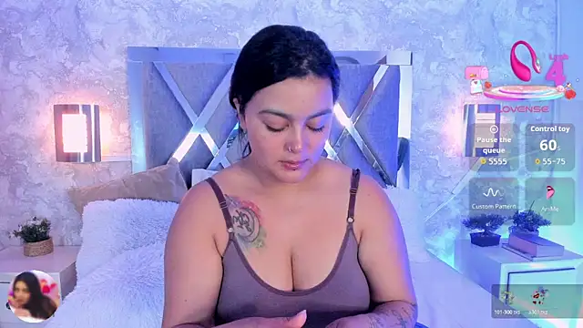 Snapshot of alina_stark chatting on February 2026 08:06:01 PM alina stark online show from February 2026 08:06:01 PM