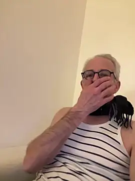 Frank22xx online show from March 2026 09:20:01 PM