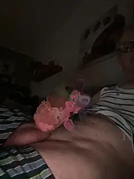 Frank22xx online show from April 2026 08:12:02 PM