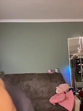 HumbleJess online show from April 2026 06:15:02 PM