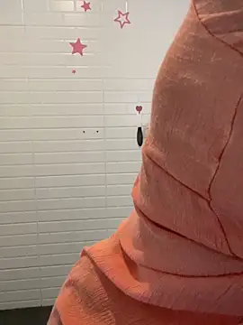 HumbleJess online show from January 2026 07:01:02 AM