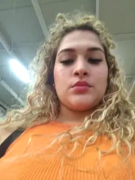 Sara smiiith211 online show from December 2025 10:59:01 PM