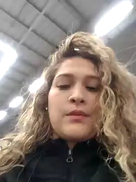 Sara smiiith211 online show from March 2025 01:02:01 AM