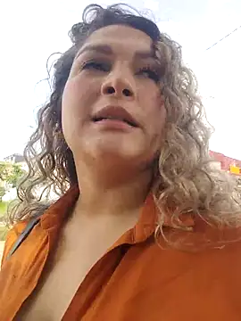 Sara smiiith211 online show from April 2026 03:13:01 PM