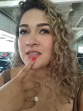 Sara smiiith211 online show from March 2026 04:14:02 PM