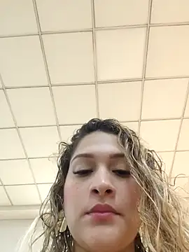 Sara smiiith211 online show from March 2025 12:45:01 AM
