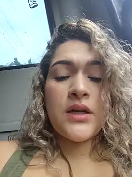 Sara smiiith211 online show from March 2026 04:24:02 PM