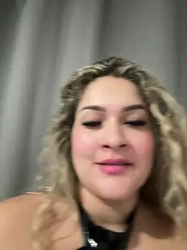 Snapshot of Sara_smiiith211 chatting on July 2026 01:32:02 AM Sara smiiith211 online show from July 2026 01:32:02 AM