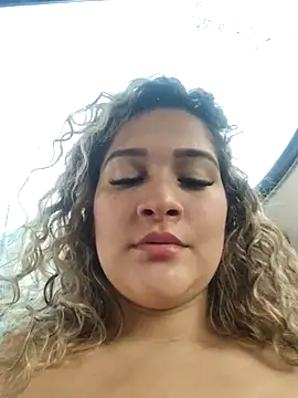Sara smiiith211 online show from March 2025 09:16:01 PM