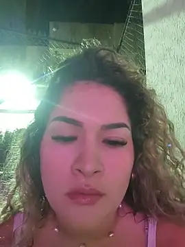 Snapshot of Sara_smiiith211 chatting on June 2026 01:16:02 AM Sara smiiith211 online show from June 2026 01:16:02 AM