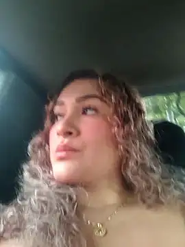 Sara smiiith211 online show from February 2026 05:02:02 PM