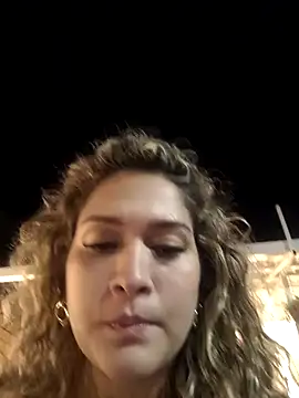 Sara smiiith211 online show from February 2025 03:11:01 AM