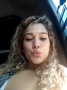 Sara smiiith211 online show from February 2025 09:04:01 PM
