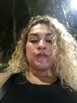 Sara smiiith211 online show from December 2025 12:13:02 AM