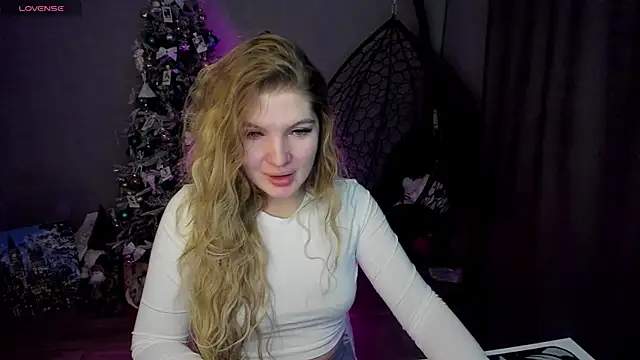lily williamss online show from December 2025 12:04:01 AM